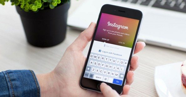 Instagram incorpora una función que detecta la oscuridad