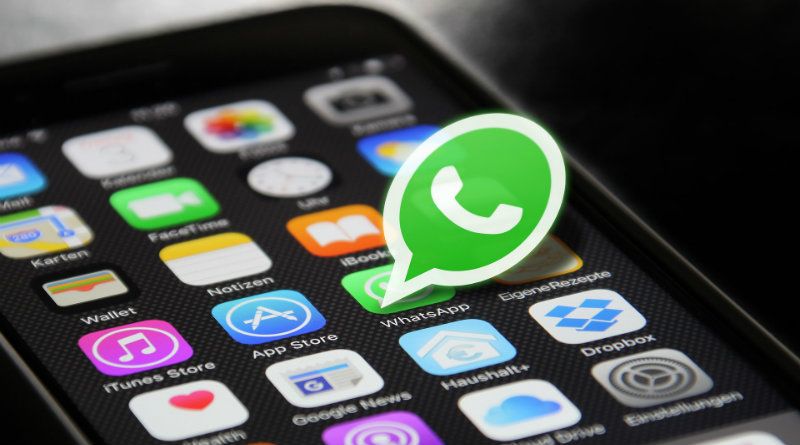 Sur Cadera para agregar Tres apps para añadir burbujas de notificación en WhatsApp