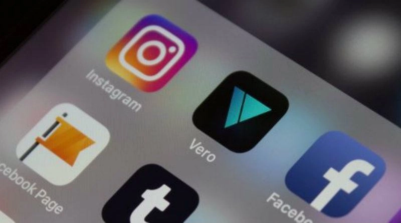 Vero Instagram y Facebook
