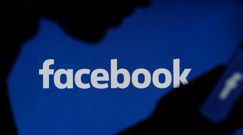 Facebook Cuentas falsas