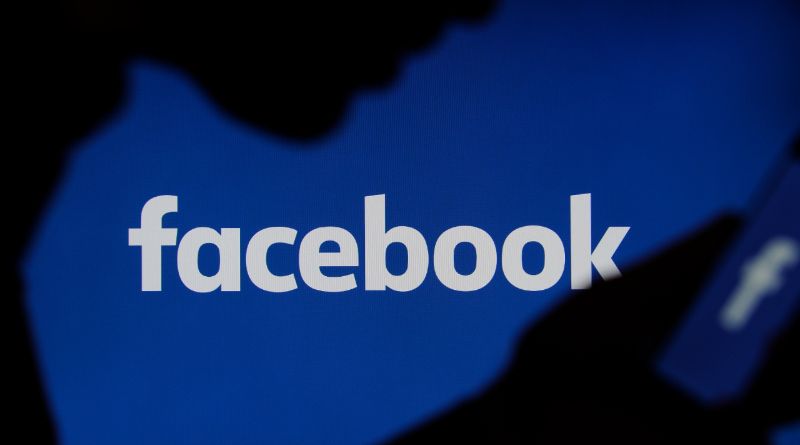 Facebook Cuentas falsas