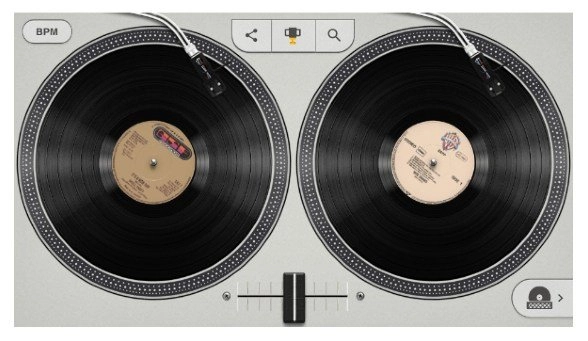 Doodle 44 aniversario hip hop