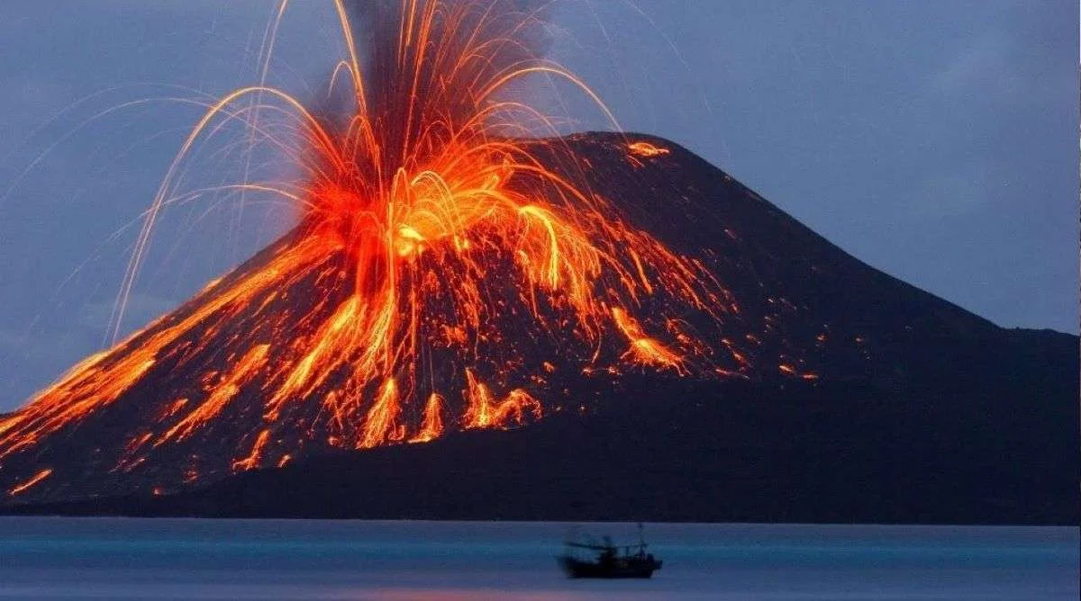 Volcán Mauna Loa en plena erupción