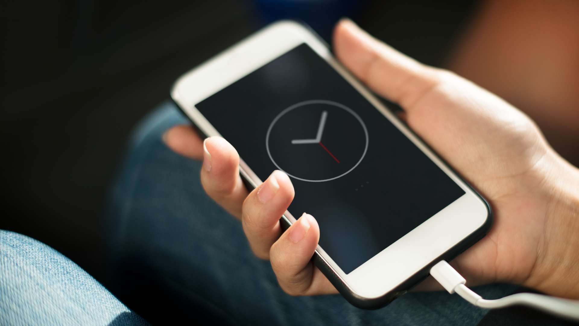 Cómo configurar el móvil para que cambie la hora automáticamente, image size:1920x1080