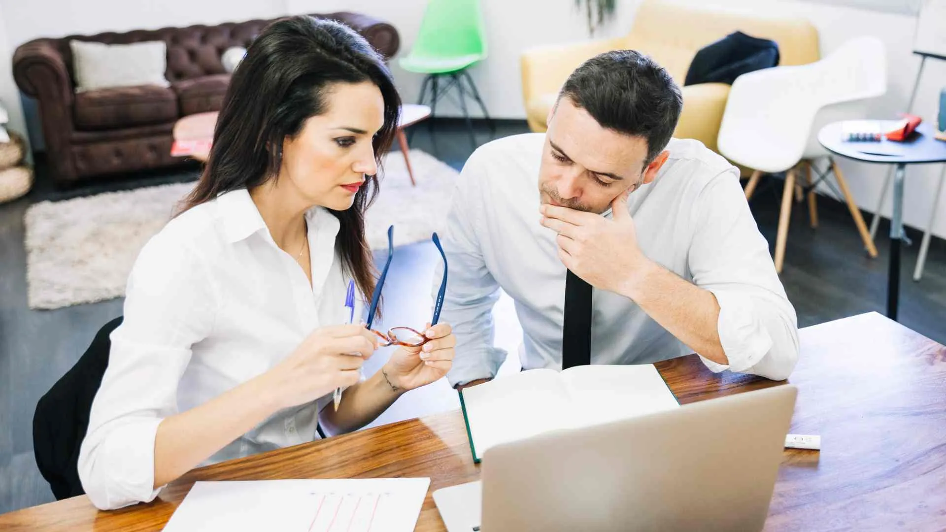 qué redes sociales usar para encontrar trabajo